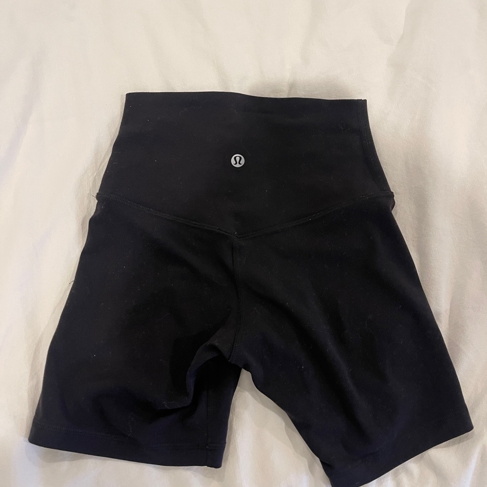 Lululemon align 6’ shorts size 2